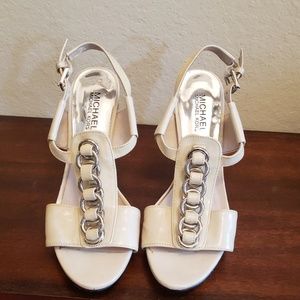 Ivory Michael Kors heels w Silver tone accents